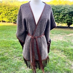 Double Zero Brown Fringe Cape